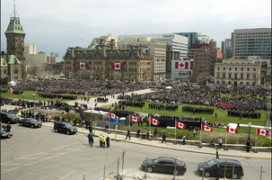 091914-RobNicholson-140509 - Day of Honour 5.jpg